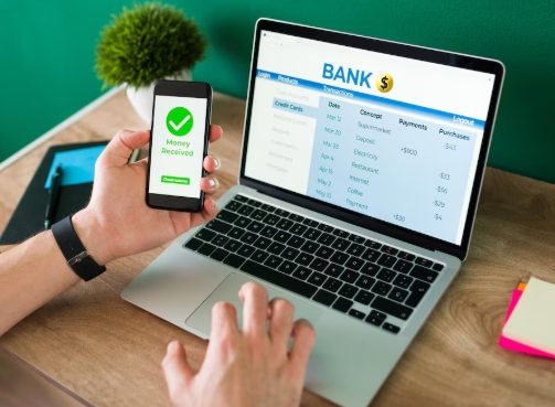 HDFC Bank Share Price